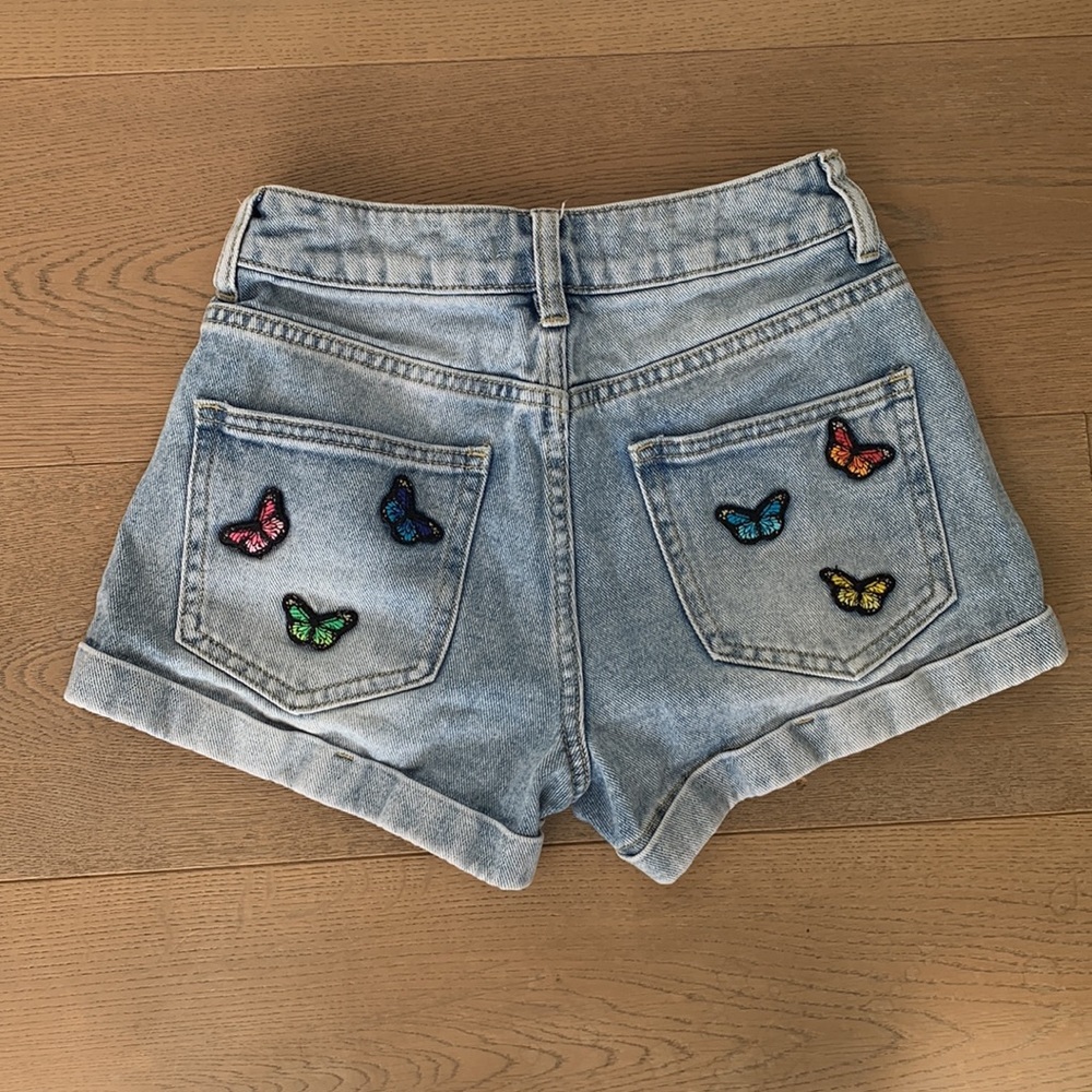 Pacsun woman’s mom shorts size 23 denim shorts